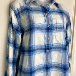American Eagle Outfitters Oversized Soft Flannel Plaid Shirt XS